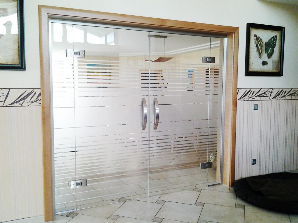 Glas & Design "Diamant" e.G. - Ganzglasanlagen / Ganzglastüren, Ganzglasduschen, Allgemeine Glasarbeiten, Sandstrahldesign, Blei- und Dekobleiverglasung und Reparaturverglasung